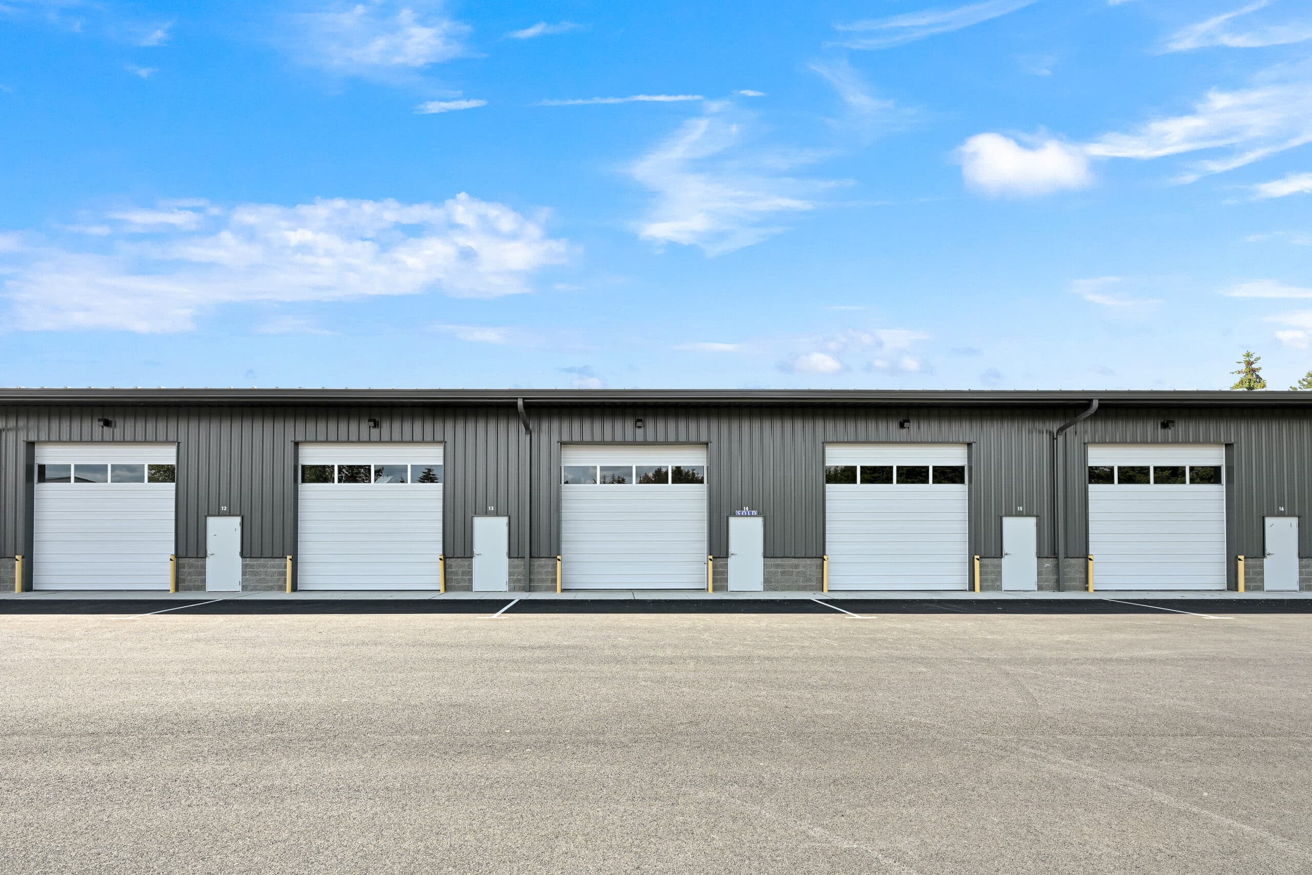 Industrial condo with mezzanine level for office or storage — Bellingham, WA